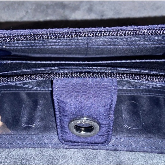 Vera Bradley RFID Microfiber Winter Forest Turnlock Wallet - Picture 4 of 4